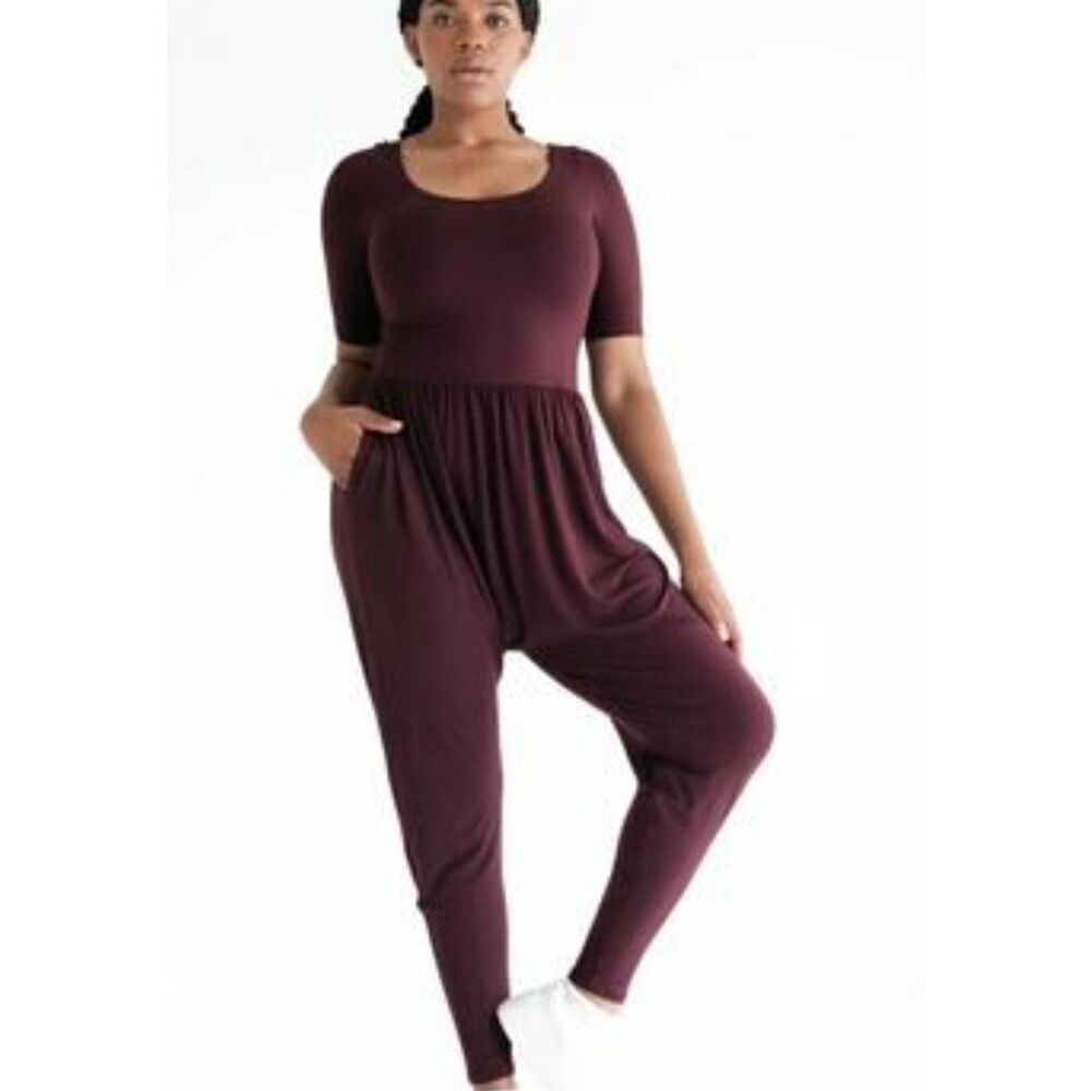 Imbodhi Sleeved Bohdi Jumpsuit size XL